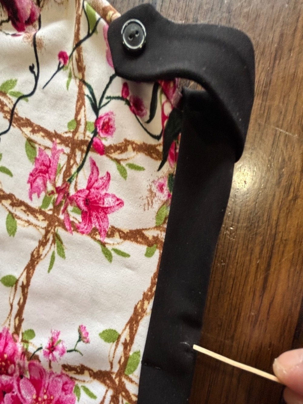 Lucy & Laurel made in Canada floral print t-shirt tab sleeves size XL - Picture 7 of 12
